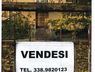 LA CASA VISTA DA FUORI